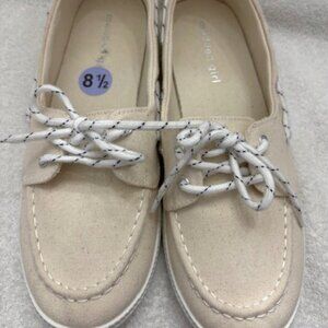 Madden Girl 'Galley' canvas boat shoe/sneaker NWOT Size 8-1/2